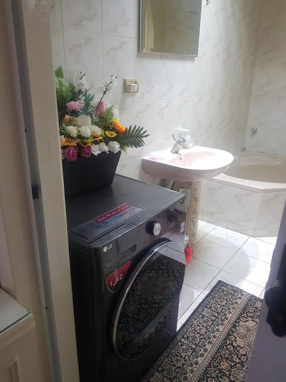 Apartment Quite In Sheraton Heliopolis , 5 Minutes From Airport *