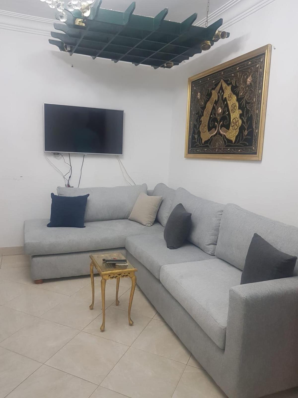 Apartment Quite In Sheraton Heliopolis , 5 Minutes From Airport *