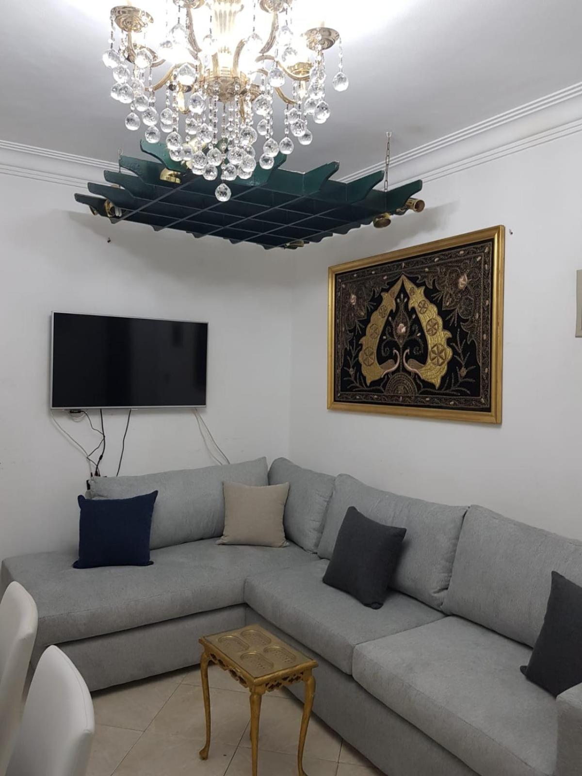 Apartment Quite In Sheraton Heliopolis , 5 Minutes From Airport